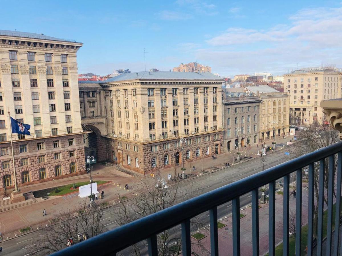 Amazing View Of Khreshchatyk! Kiev Exterior foto